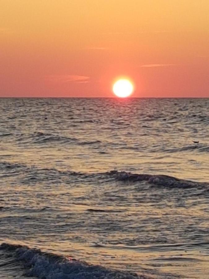 Nadmorskie Apartamenty Ustka Buitenkant foto