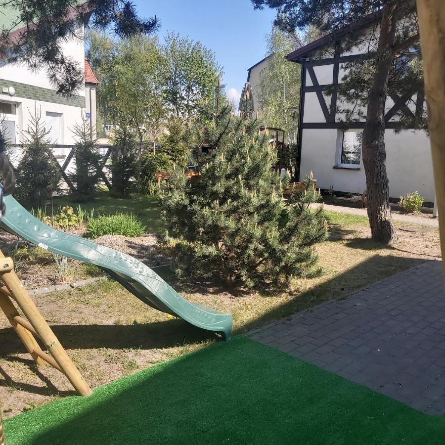Nadmorskie Apartamenty Ustka Buitenkant foto