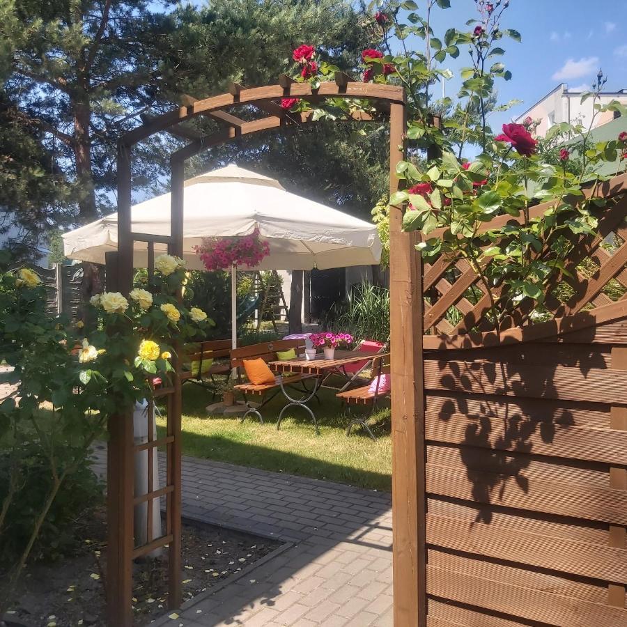 Nadmorskie Apartamenty Ustka Buitenkant foto